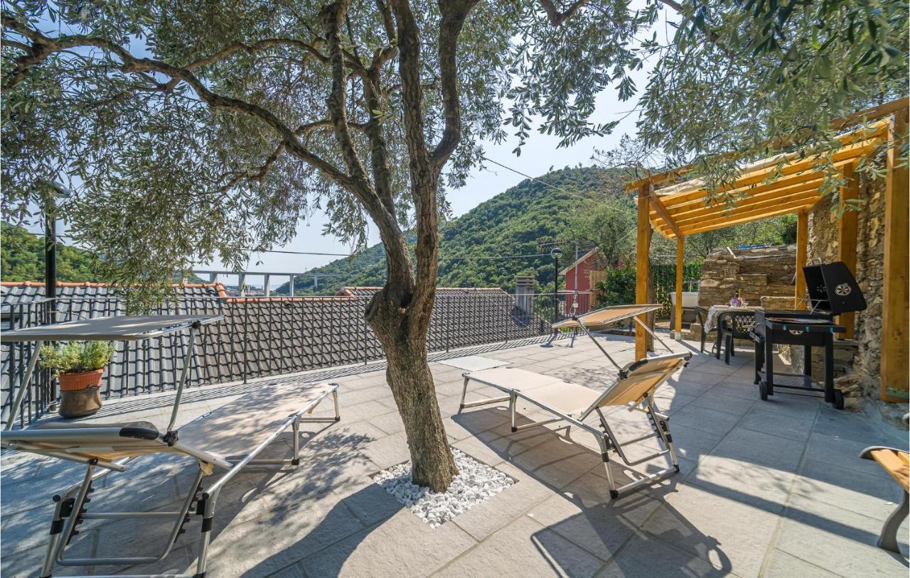 Amazing Home In Avegno With House Sea View ภายนอก รูปภาพ